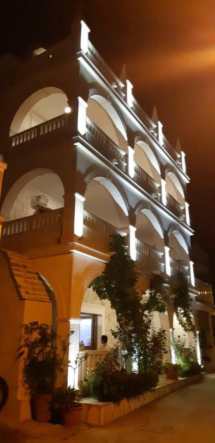 Guest house Stonehouse